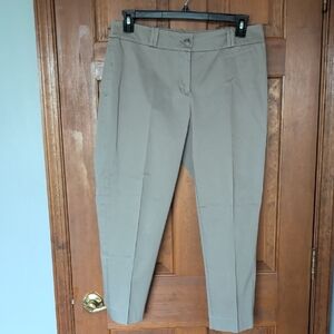 Ann Taylor Loft Julie Cropped Pants 8